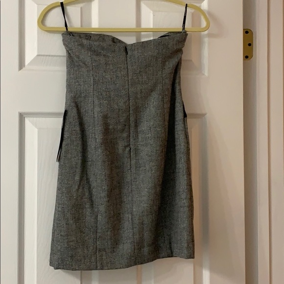 Bebe NWT grey dress with pintuck waist. Size 4 - Picture 2 of 5